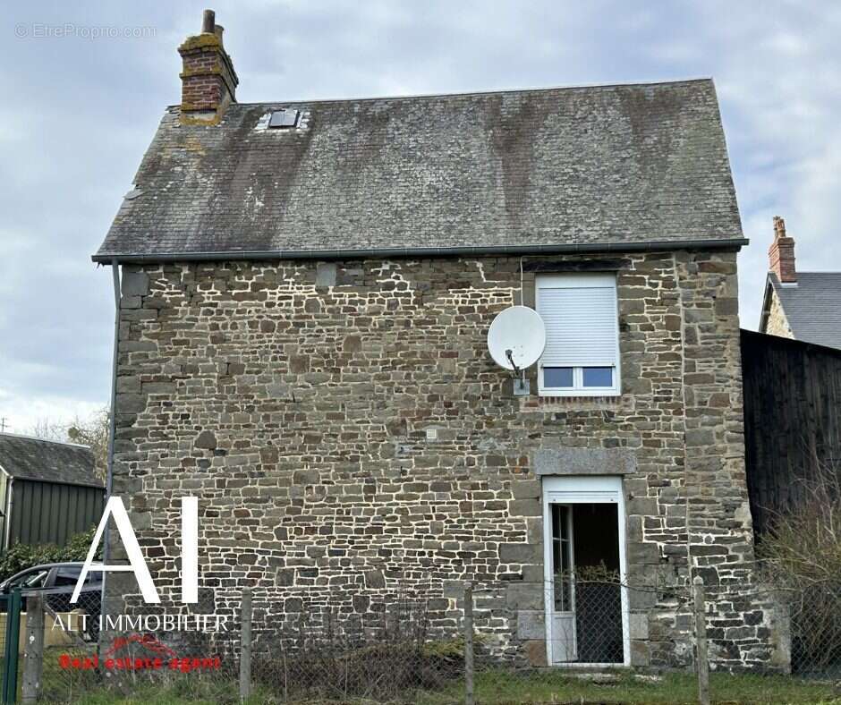 Maison à CONDE-SUR-NOIREAU