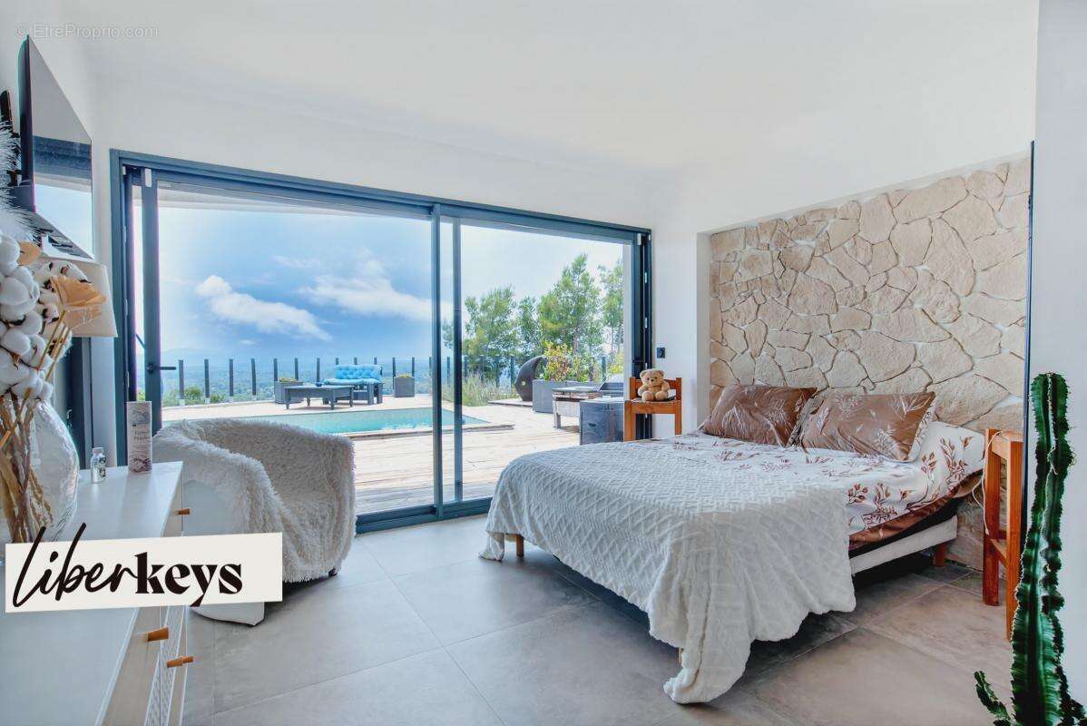 Maison à DRAGUIGNAN