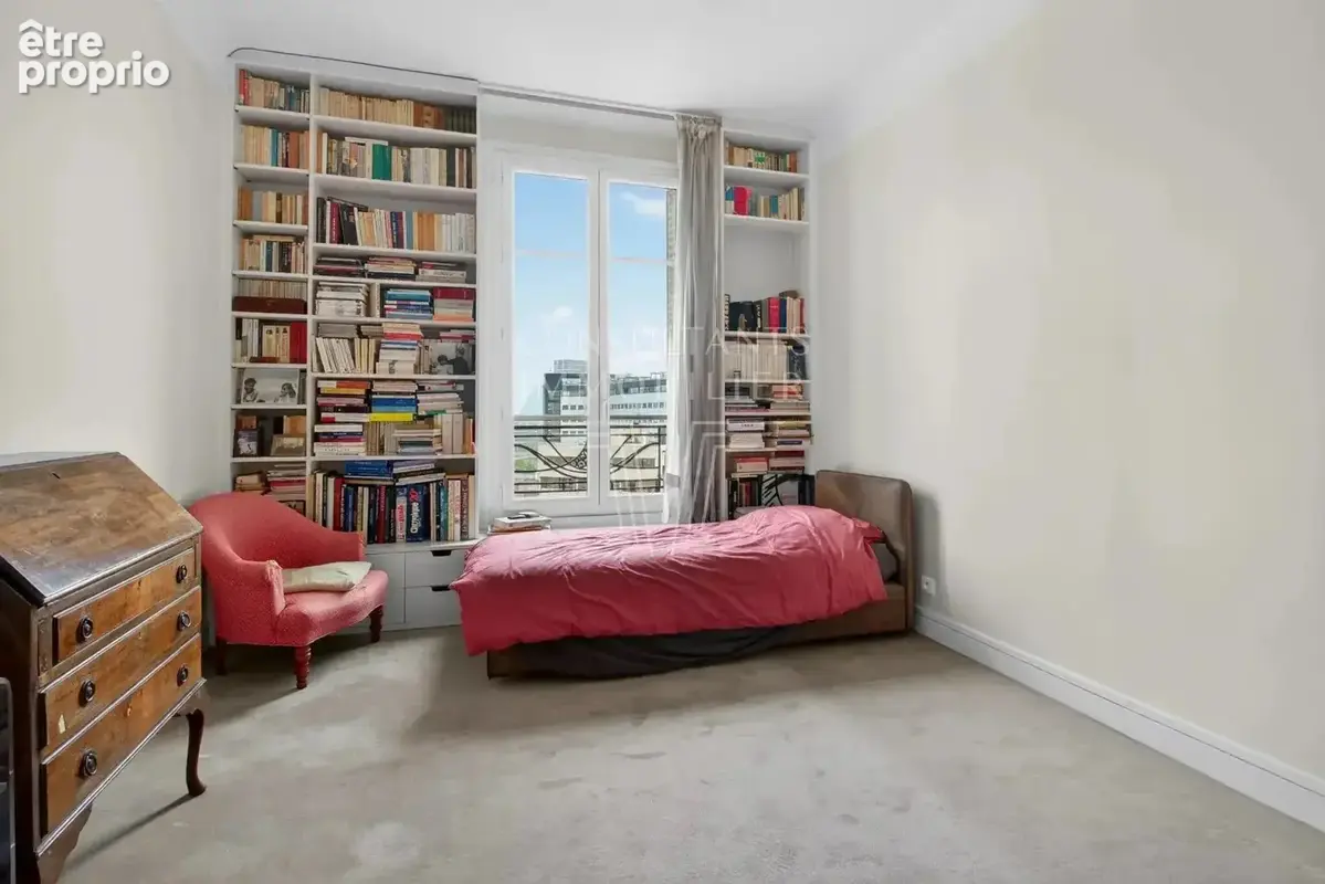 Raynouard/passy. appartement 163 m² en étage élevé - photo 5