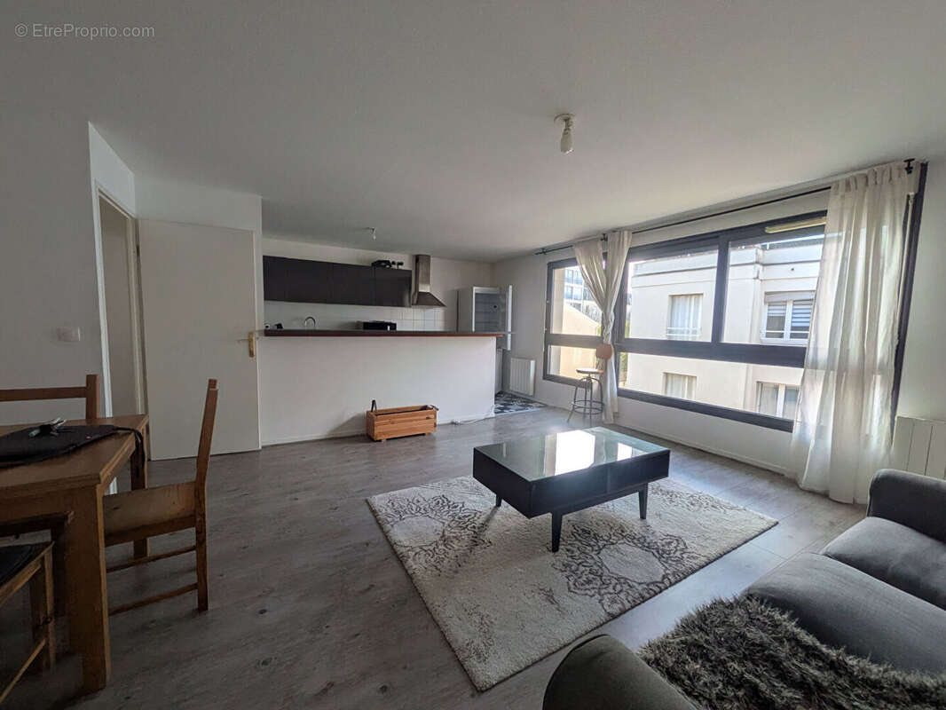 Appartement à BORDEAUX