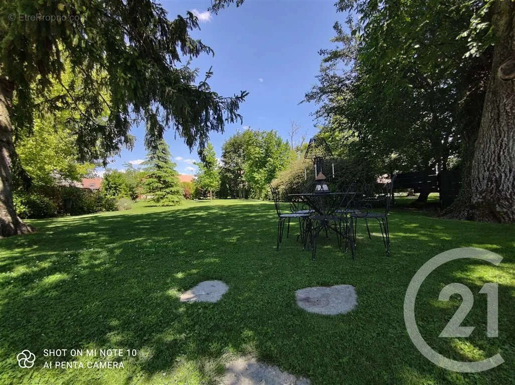 Maison à LA CHAUSSEE-SUR-MARNE