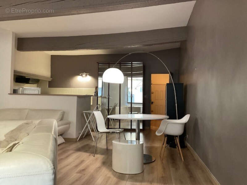 Centre ville d’Aix en Provence appartement de 64 m² T2/T3 rénové à deux pas du Palais de Justice - photo 6