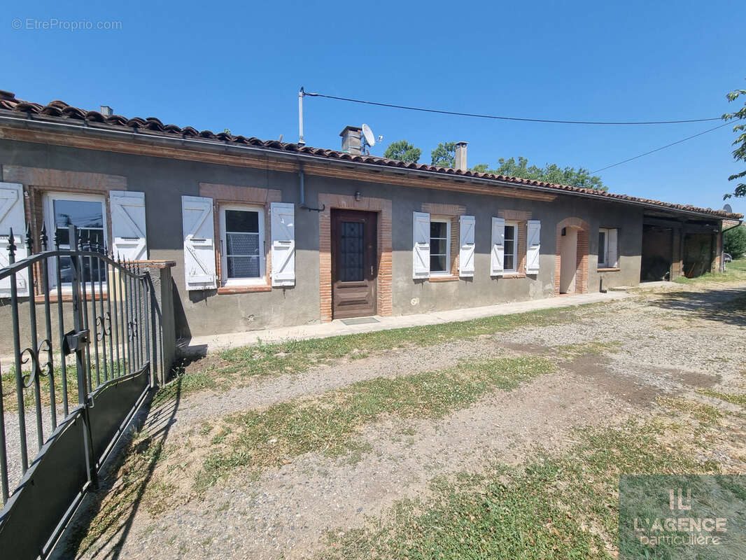 Maison à BELBERAUD