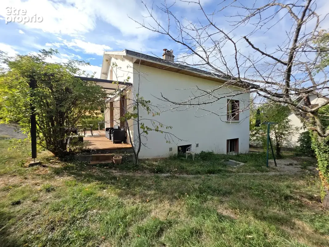 Maison 4 pièces 150 m² à vendre à Nohanent (63830) - photo 3