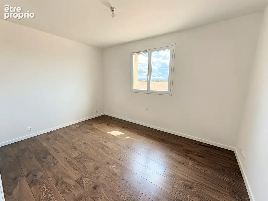 Maison T4 de 83 m2 sur EAUNES - photo 6