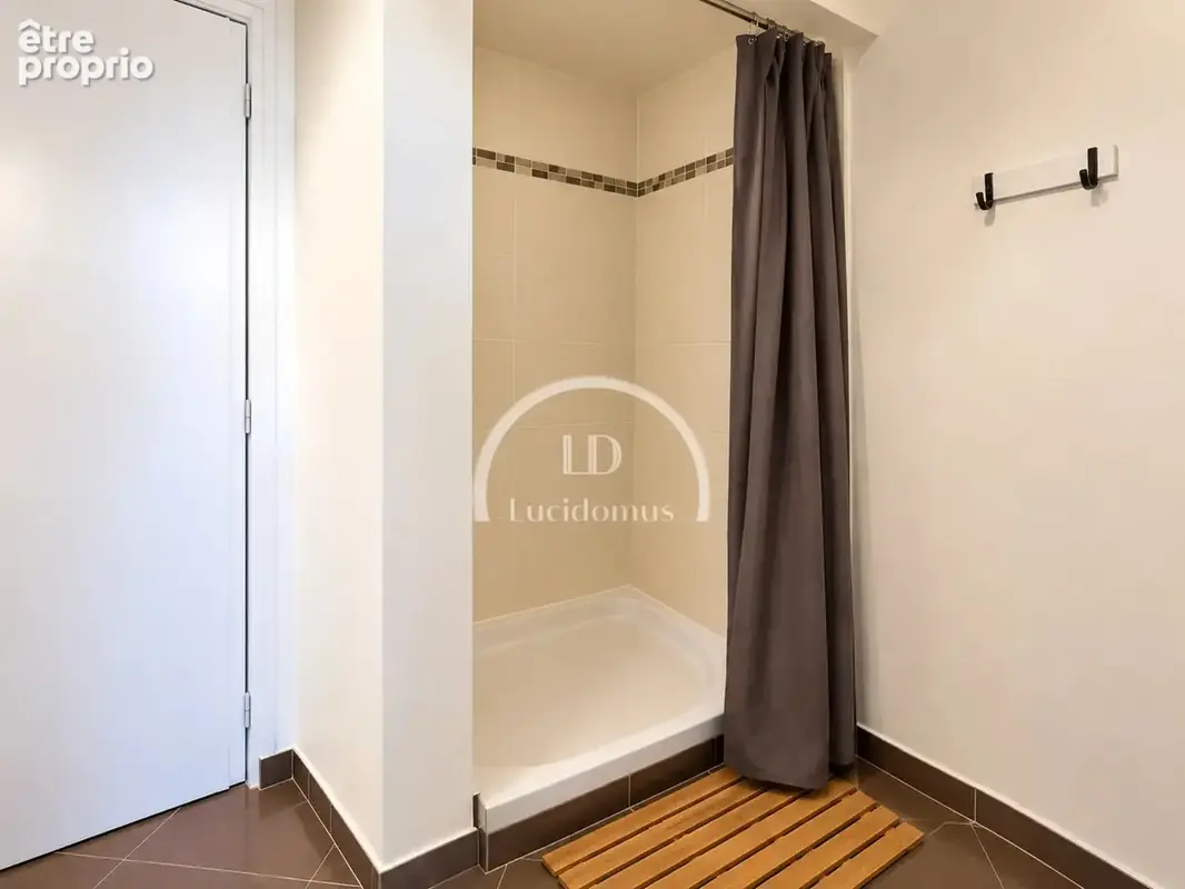 Appartement 4 pièces 72 m² à vendre à Paris-15e (75015) - photo 12