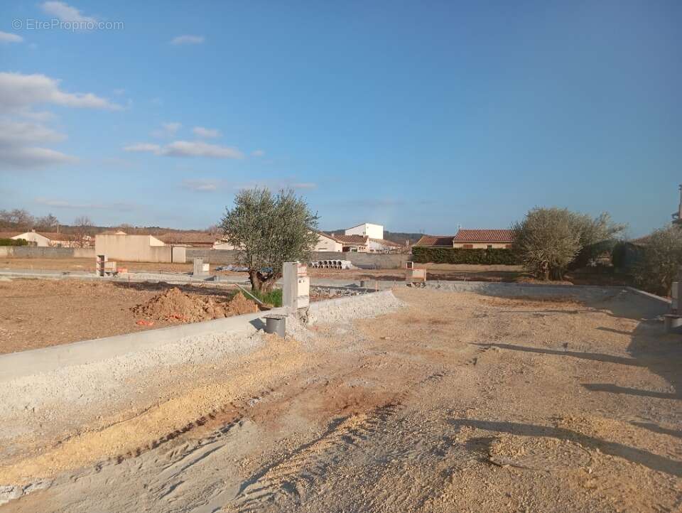 Terrain à CESSENON-SUR-ORB