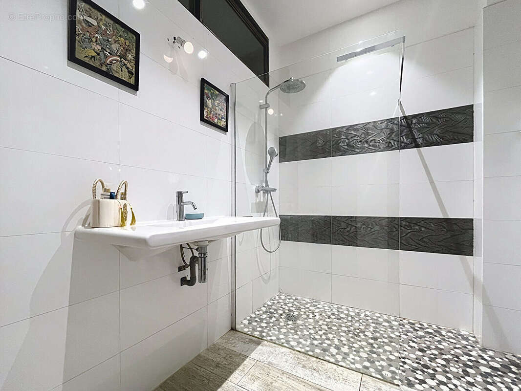 Maison à MARSEILLE-4E