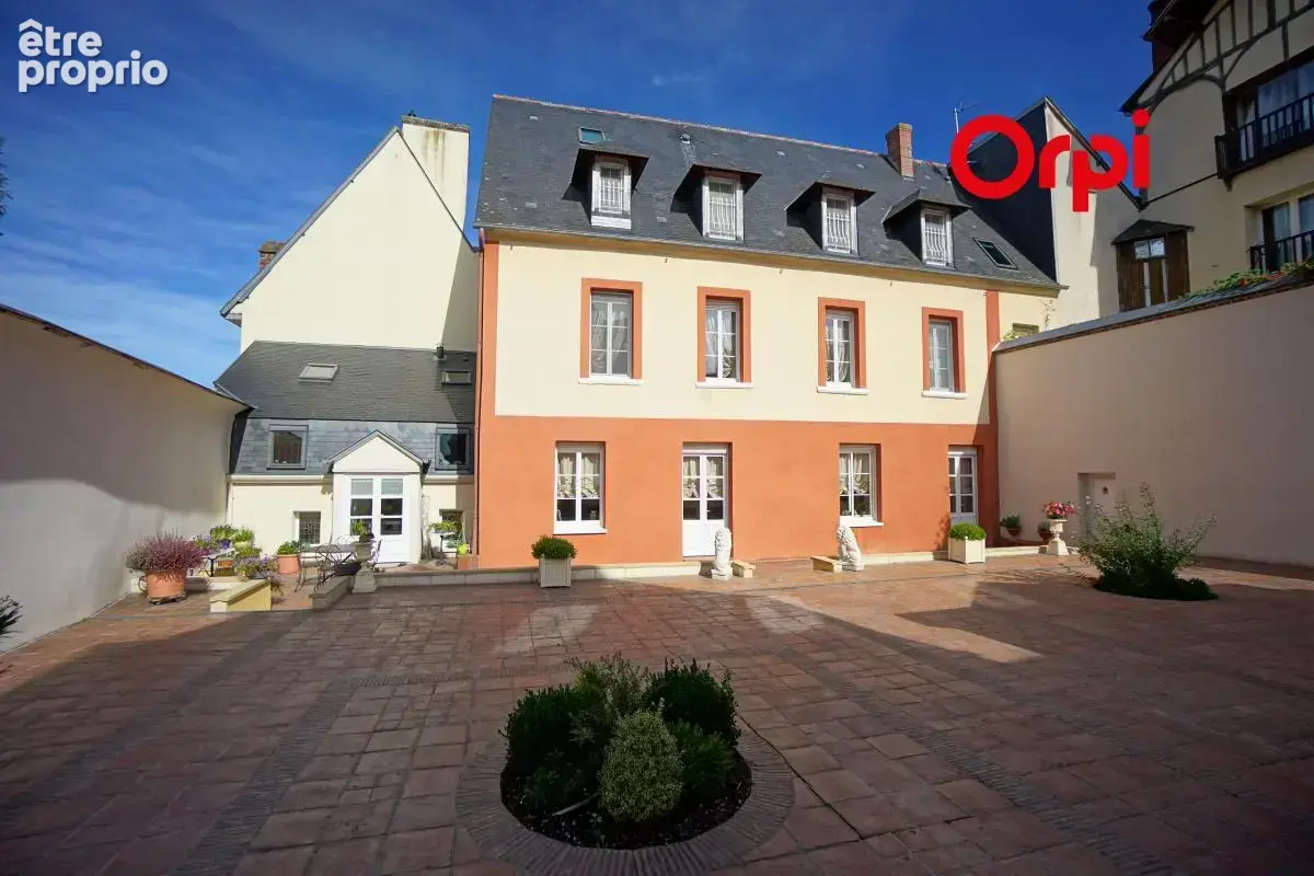 Somptueuse propriété dans le centre historique de BERNAY - photo 20