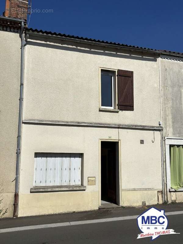 Maison à BEAUPREAU