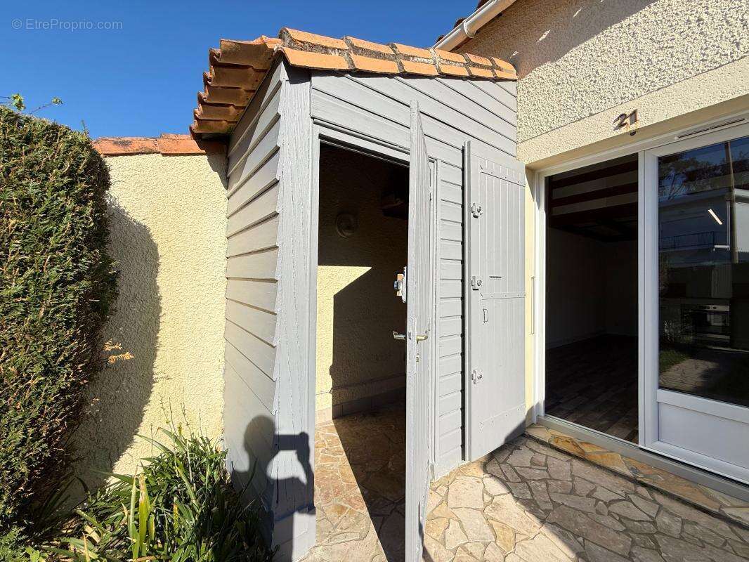 Maison à VAUX-SUR-MER