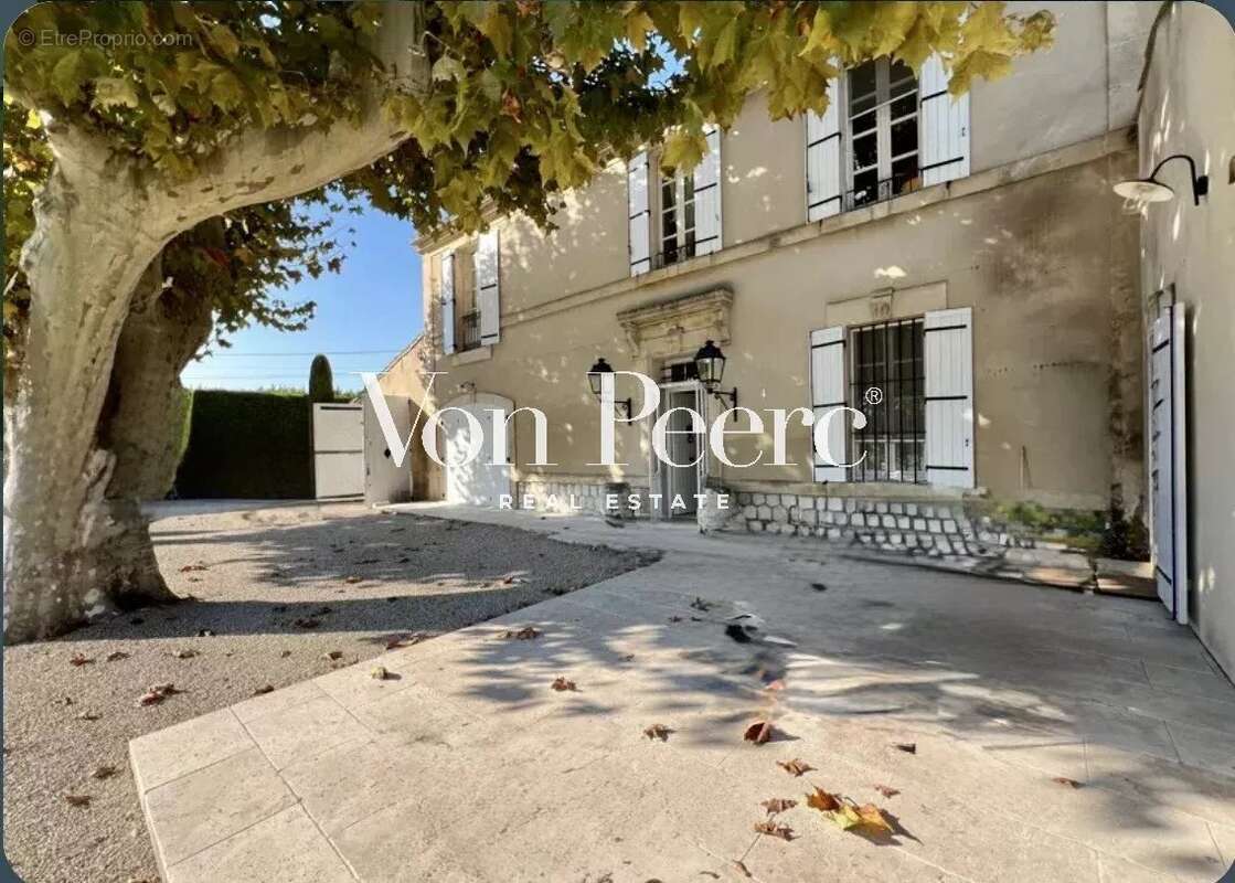 Maison à SAINT-REMY-DE-PROVENCE