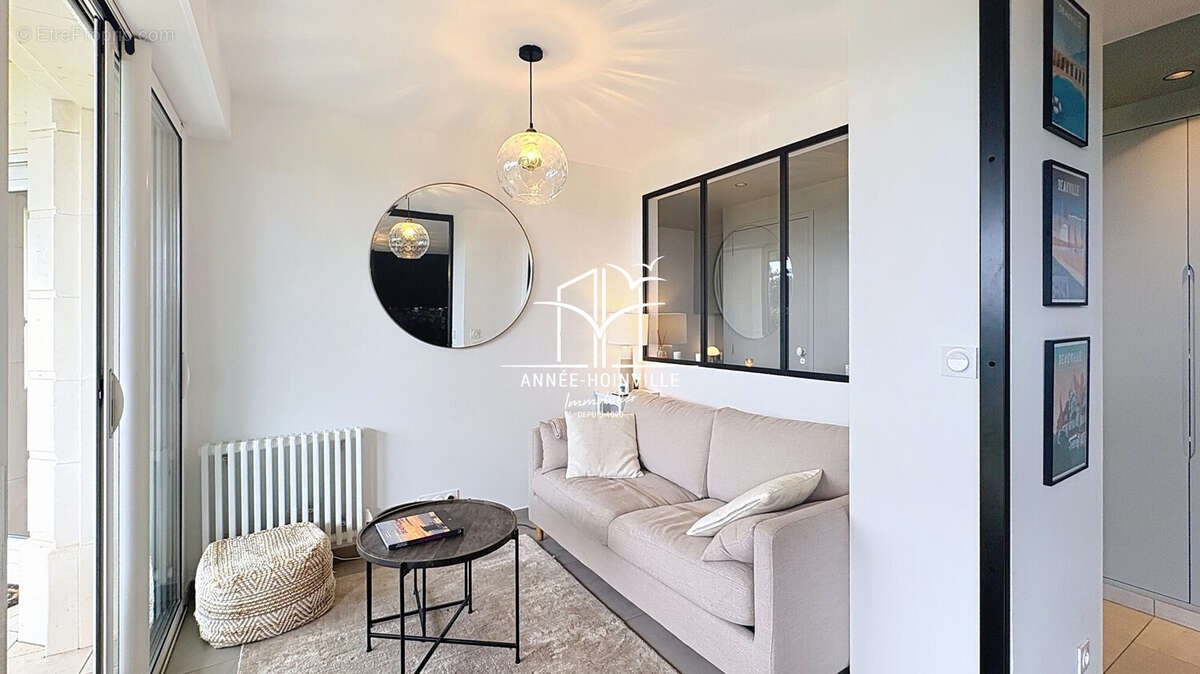 Appartement à TOURGEVILLE