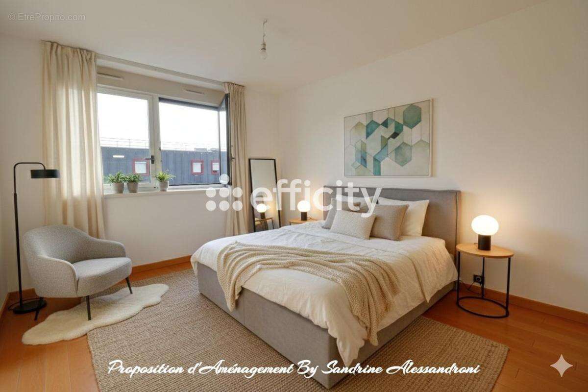 Appartement à PARIS-14E
