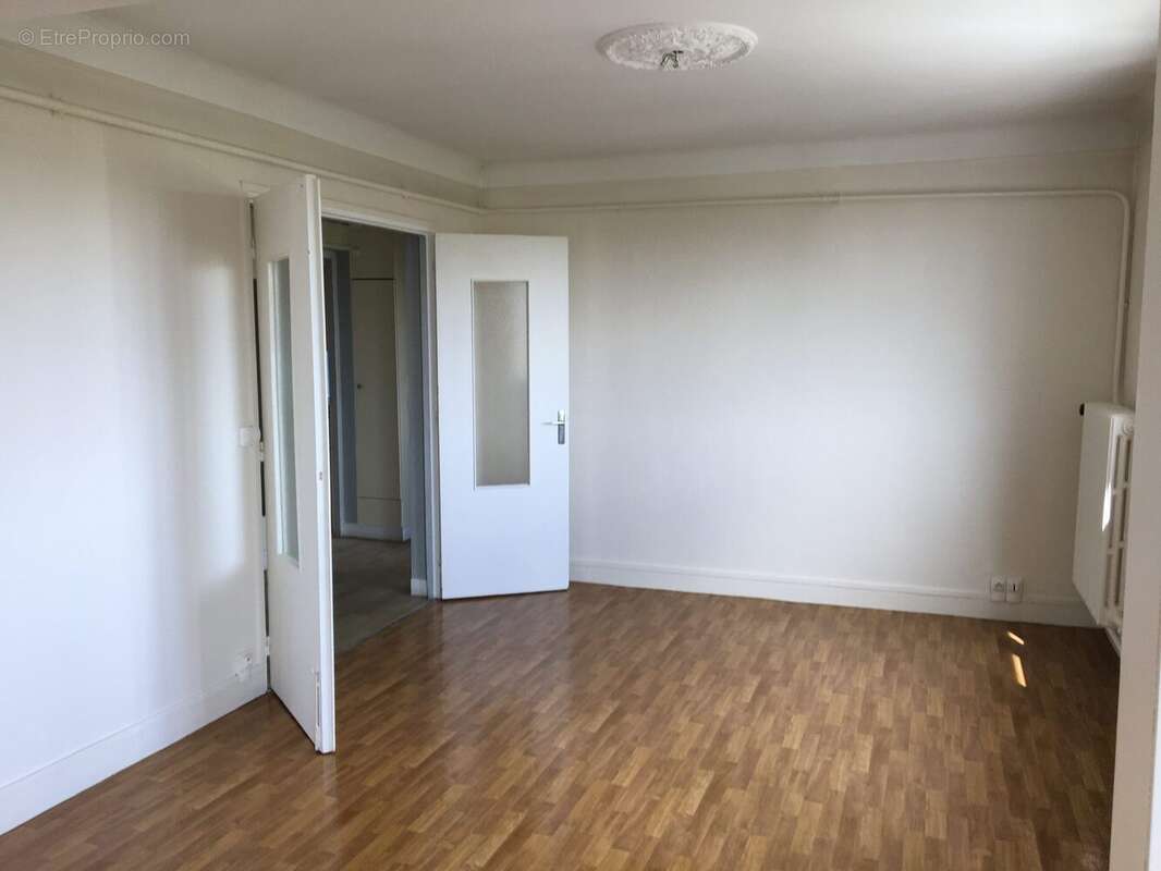 Appartement à CHOISY-LE-ROI