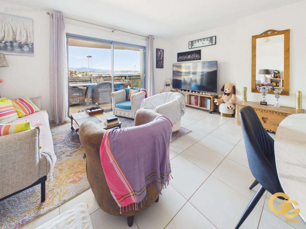 Appartement à THEOULE-SUR-MER