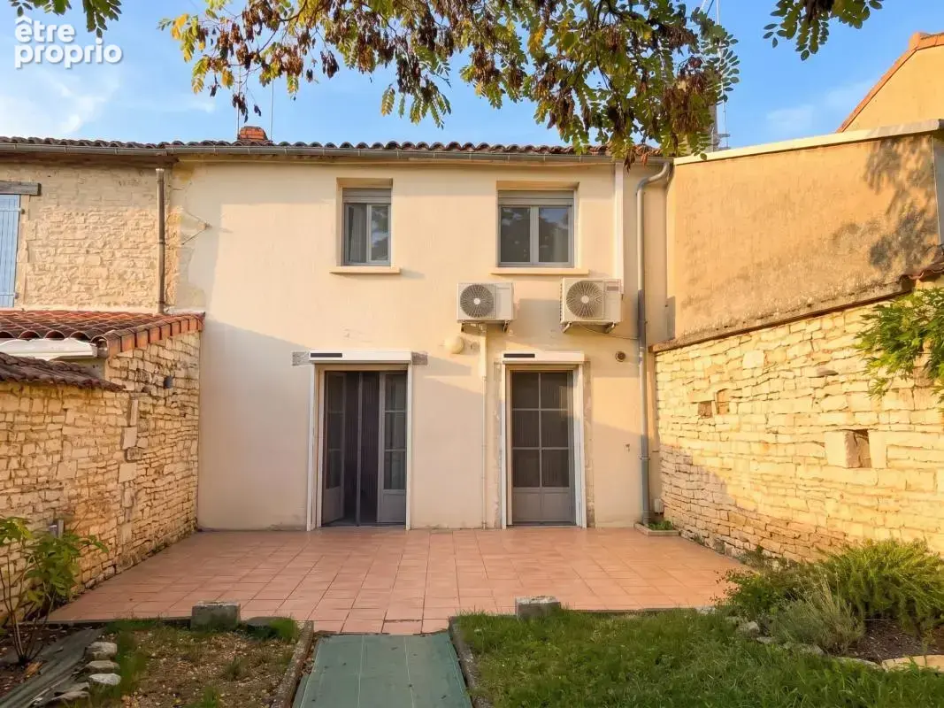 Maison à MANSLE