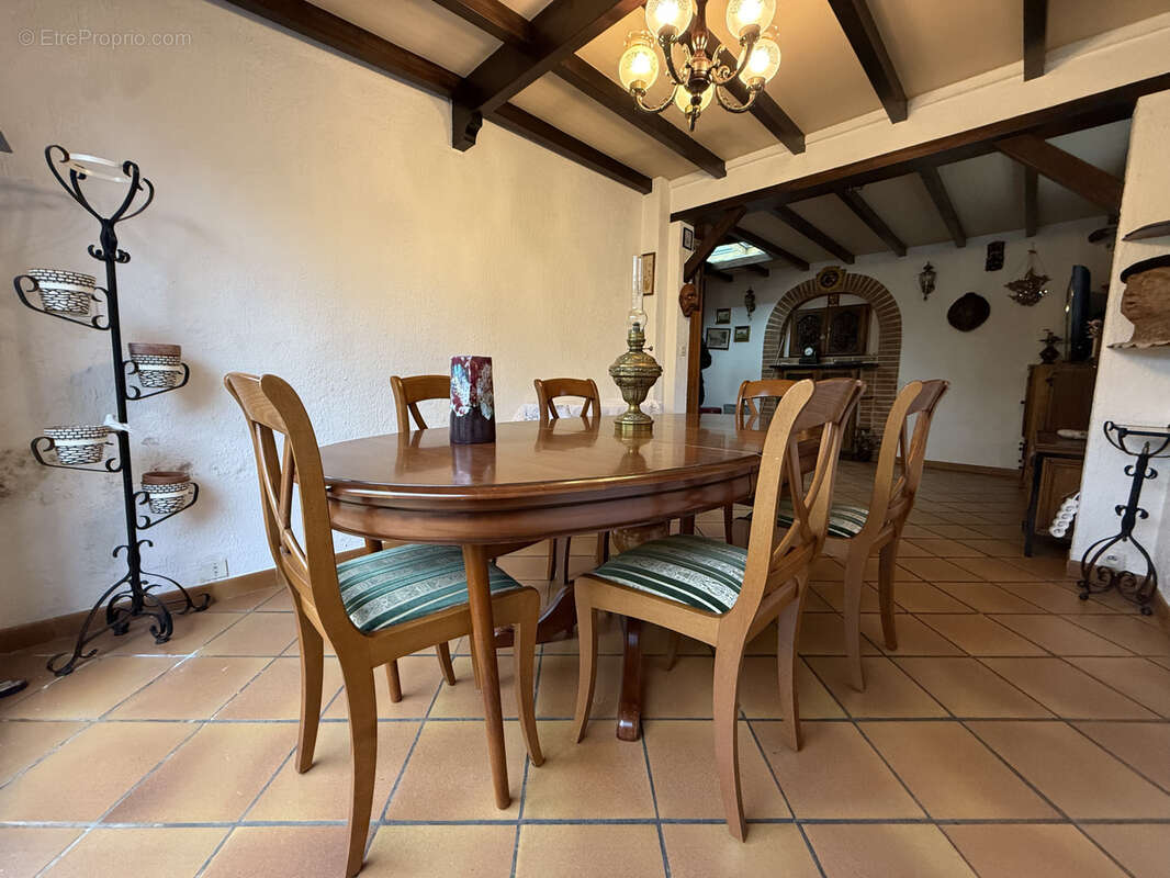 Maison à AULNAY-SOUS-BOIS