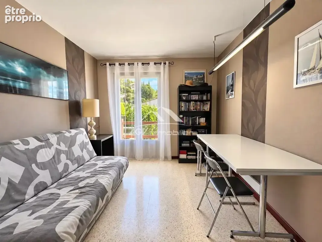 Maison de plain-pied - 3 chambres,  avec piscine, au calme à 5 minutes des commodités - photo 7