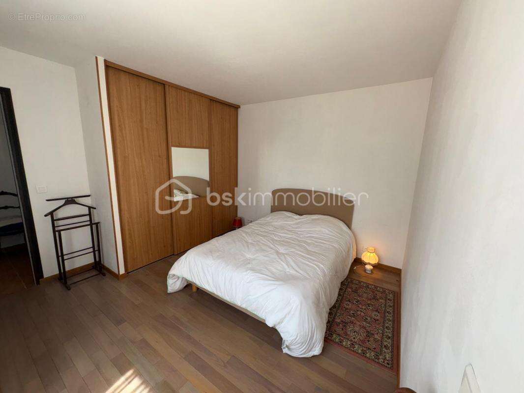 Maison à AVILLY-SAINT-LEONARD