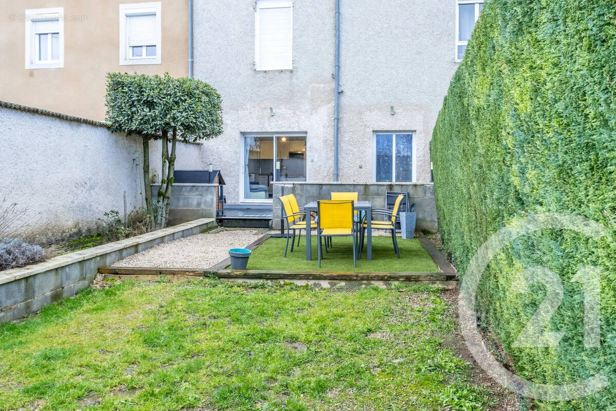 Appartement à BELLEVILLE