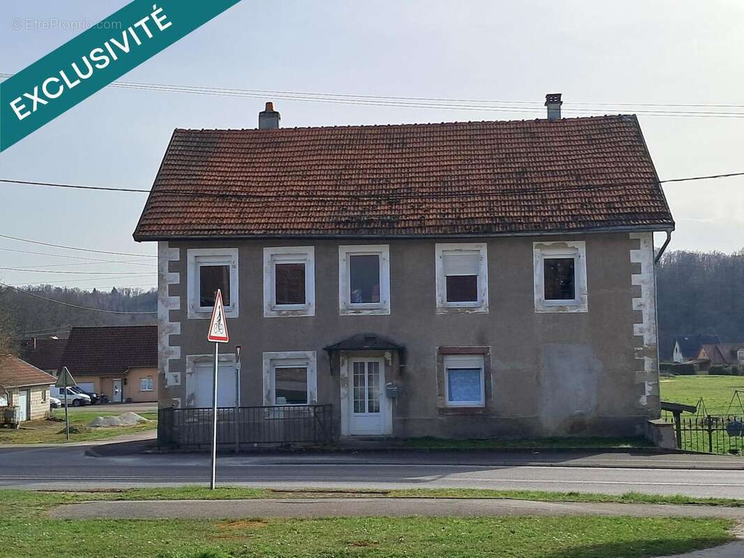 Photo 2 - Maison à CHAMPAGNEY