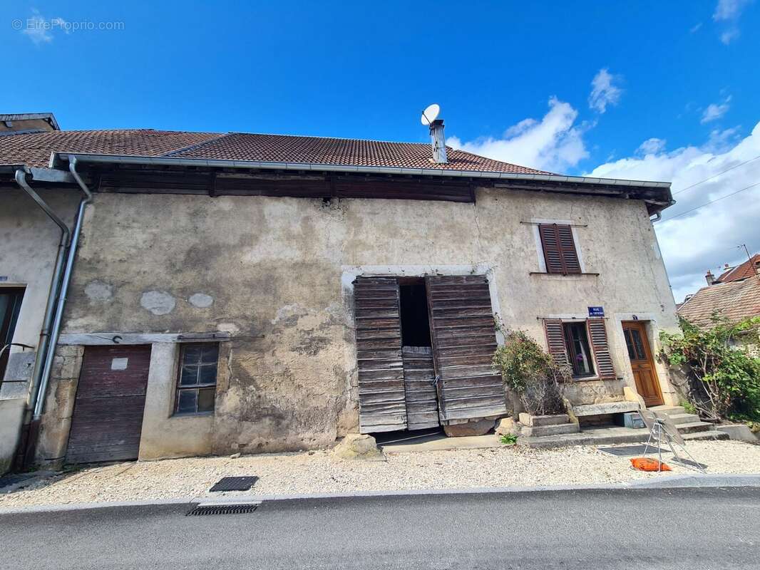 Maison à ORNANS