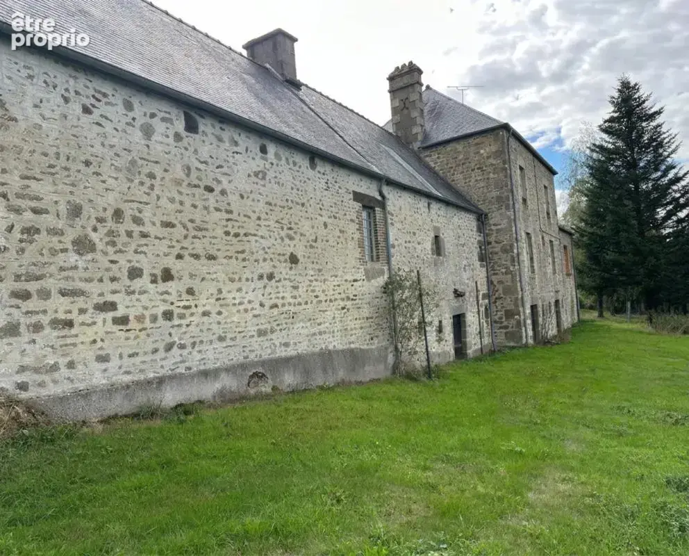 Proximité de CARROUGES - PROPRIÉTÉ RURALE D'EXCEPTION EN PIERRE sur terrain de 2ha - DPE C ! (pompe à chaleur) - photo 5