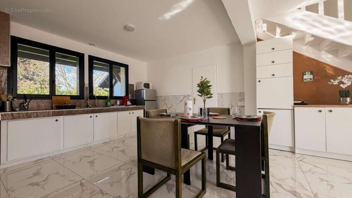 Maison à CHATELLERAULT