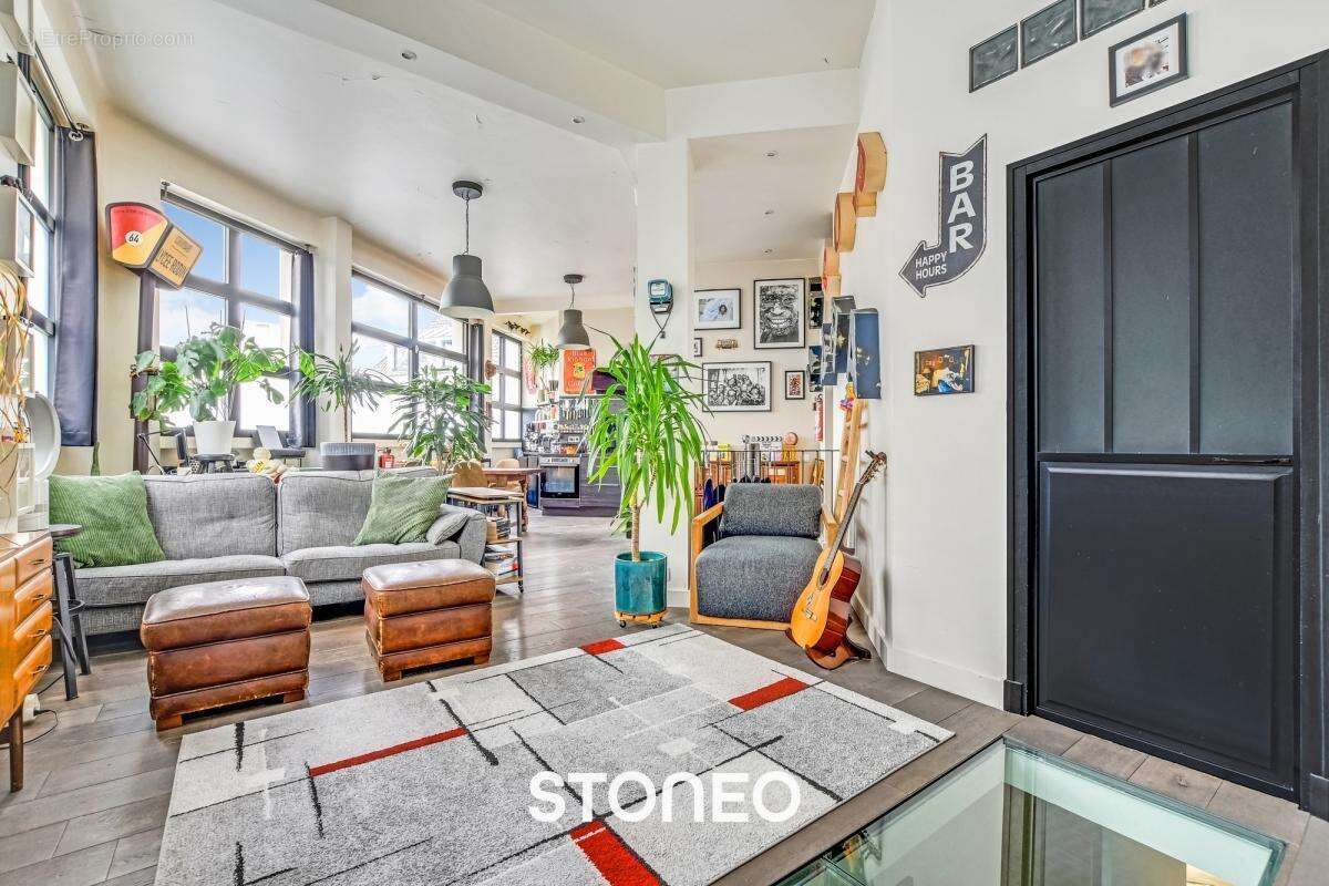Appartement à PARIS-19E