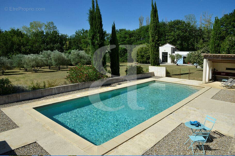 Maison à VAISON-LA-ROMAINE