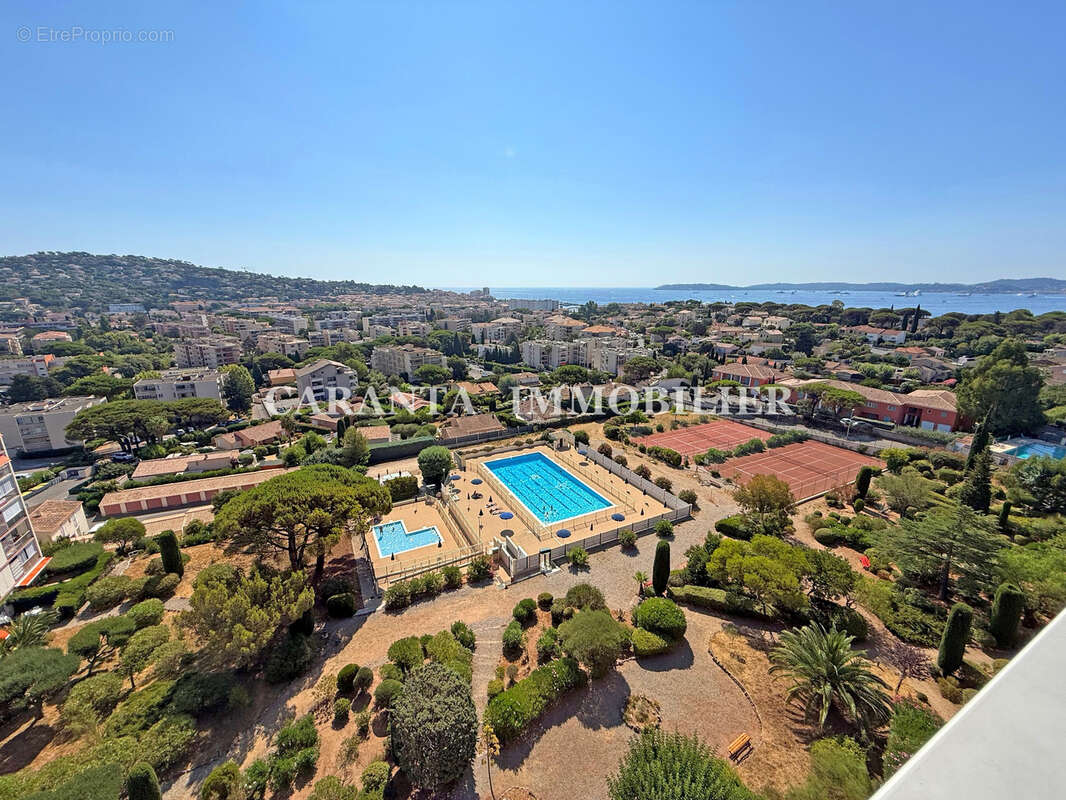 Appartement 3 pièces dernier étage Vue Mer avec garage, parking et cave résidence avec piscine et tennis - photo 3
