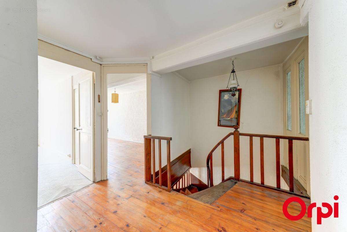Appartement à CALUIRE-ET-CUIRE