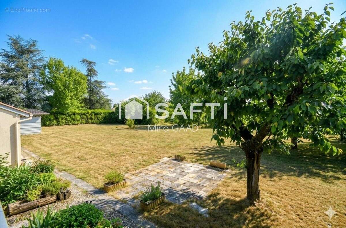 Maison 160 m² à Lisle-Sur-Tarn  - photo 2