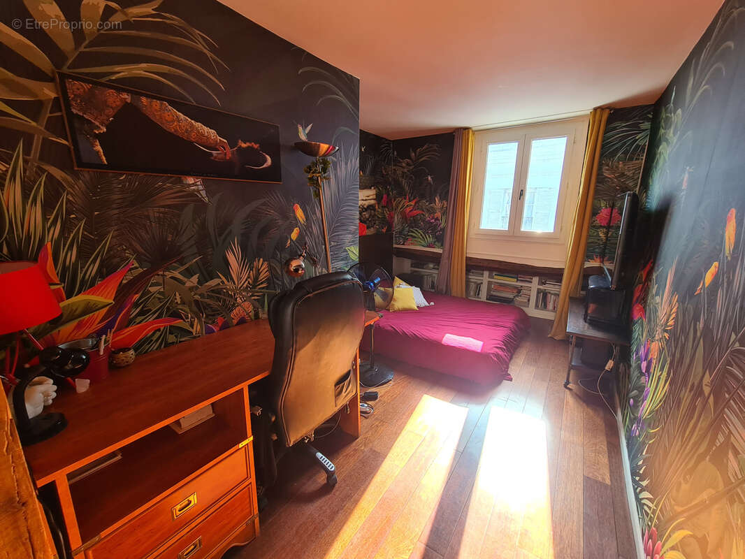 Appartement à PARIS-6E