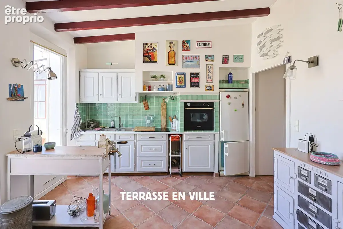 La ciotat - grand t3 style loft - 68m2 - terrasse 14m2 - proche port et plages - dernier etage - 399 000€ - photo 7