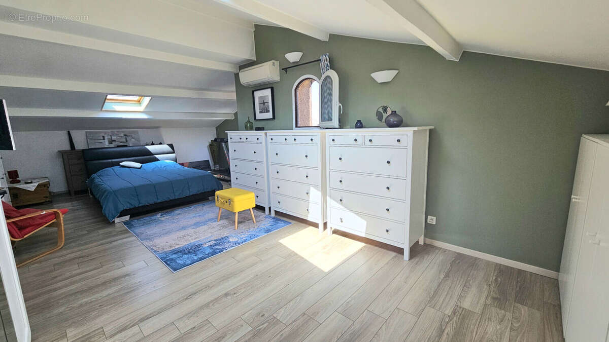 Appartement à FRONTIGNAN