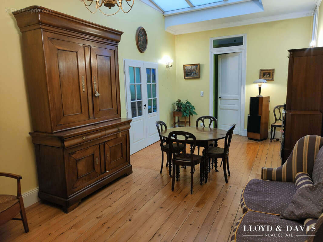 Appartement à BORDEAUX