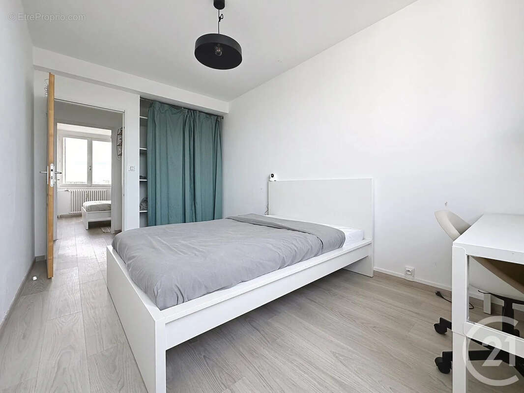 Appartement à SAINT-ANDRE-LES-VERGERS
