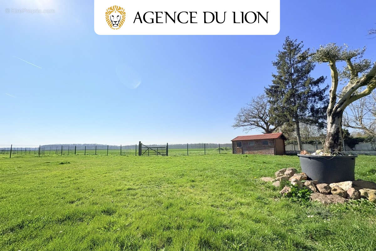 Maison traditionnelle de qualité – Géothermie – Terrain 2 900 m² - photo 18