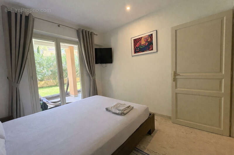 Appartement à THEOULE-SUR-MER