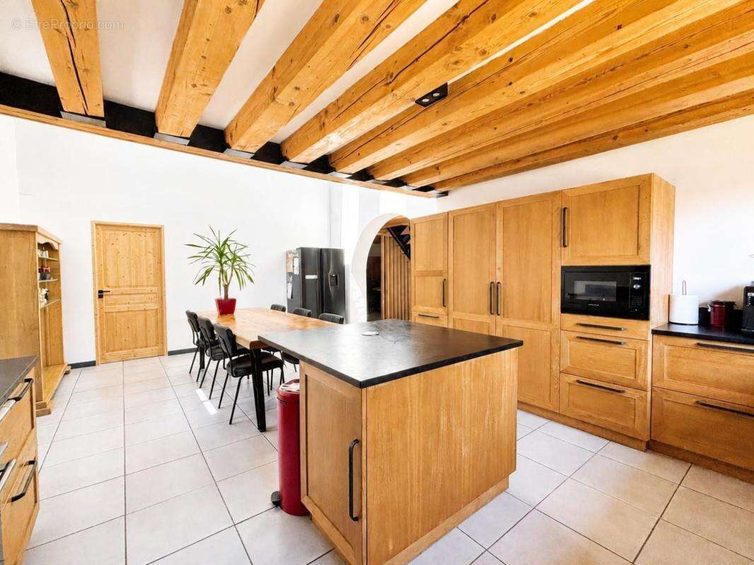 Maison à ROGNONAS