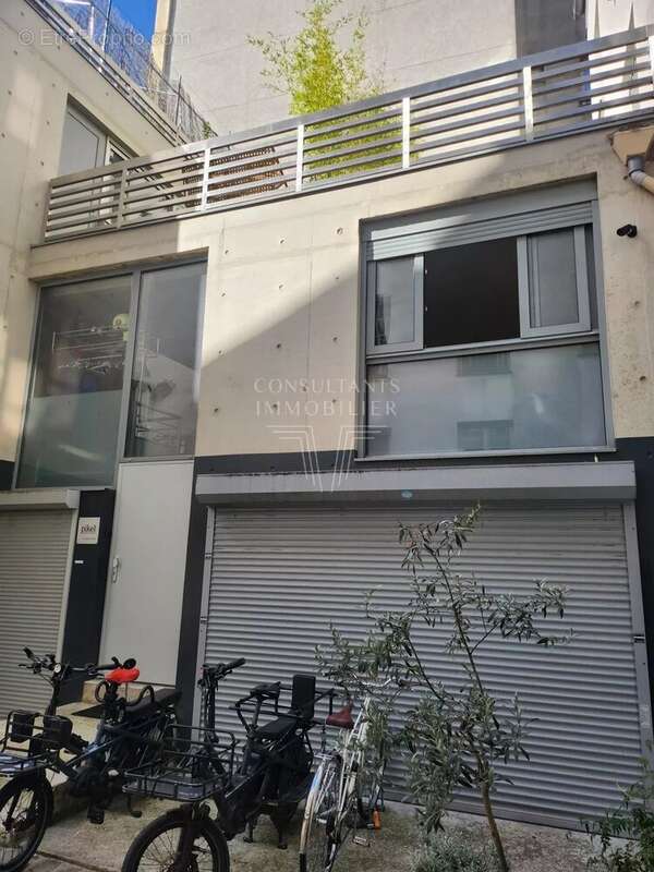 Appartement à PARIS-11E