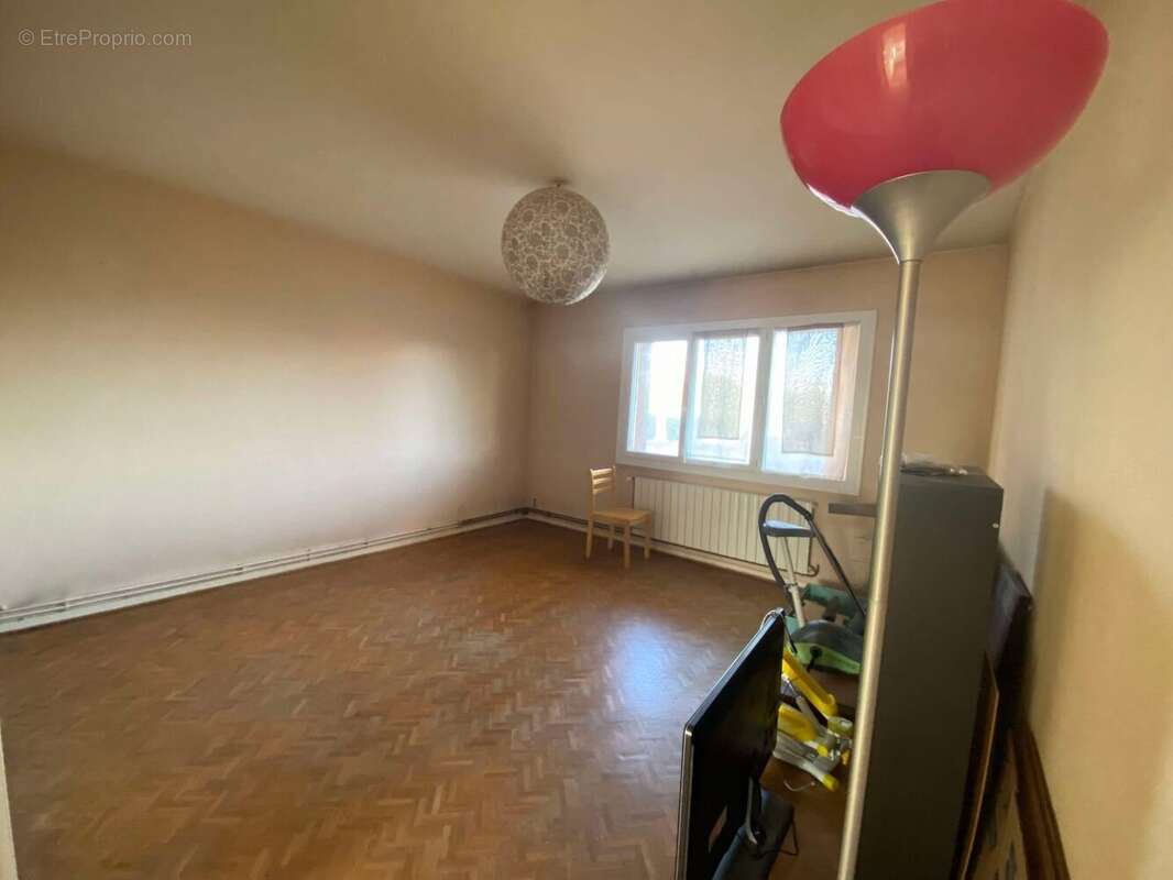 Appartement 65 m² à Bergerac  - photo 2