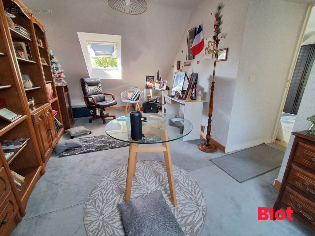 Maison 167 m² à Thorigne-Fouillard  - photo 8