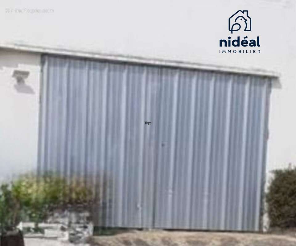 Commerce à LOUVIERS