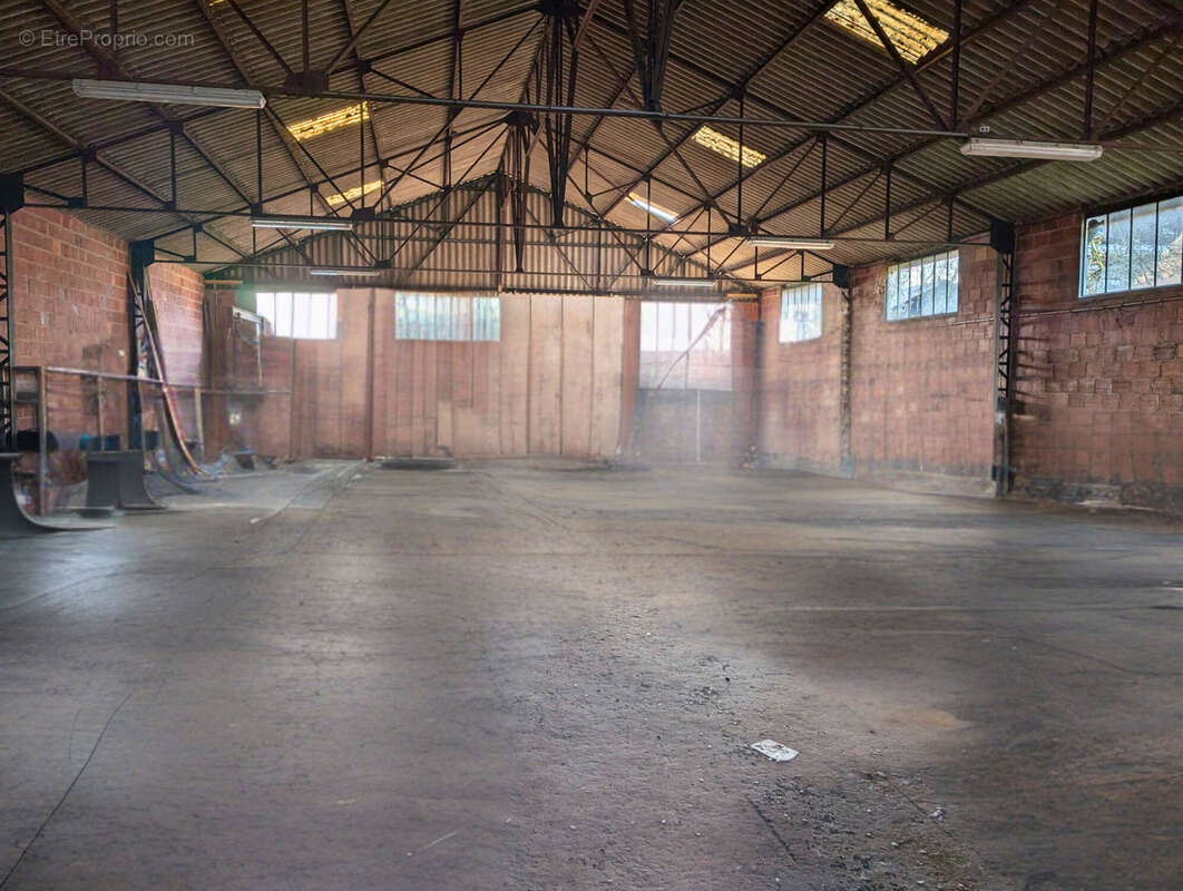 Maison à MONCHAUX-SUR-ECAILLON