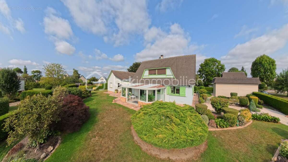 Maison à LE NEUBOURG