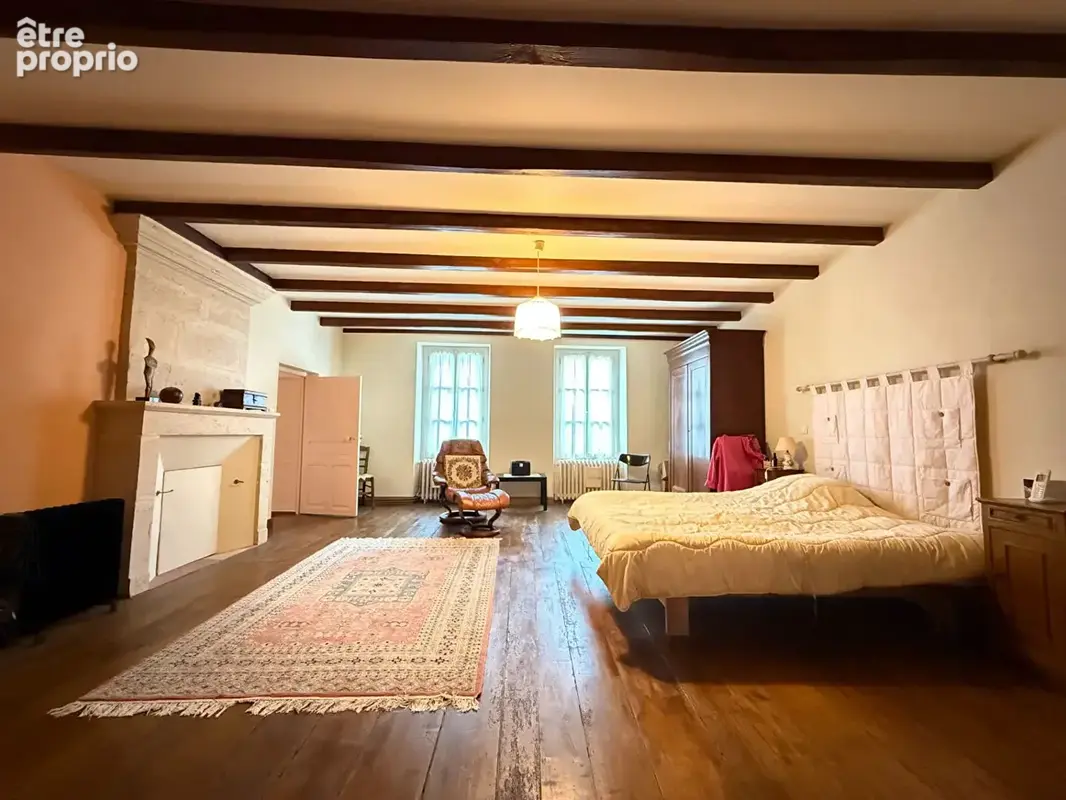 Maison 398m² à saint-hilaire-la-palud - photo 15