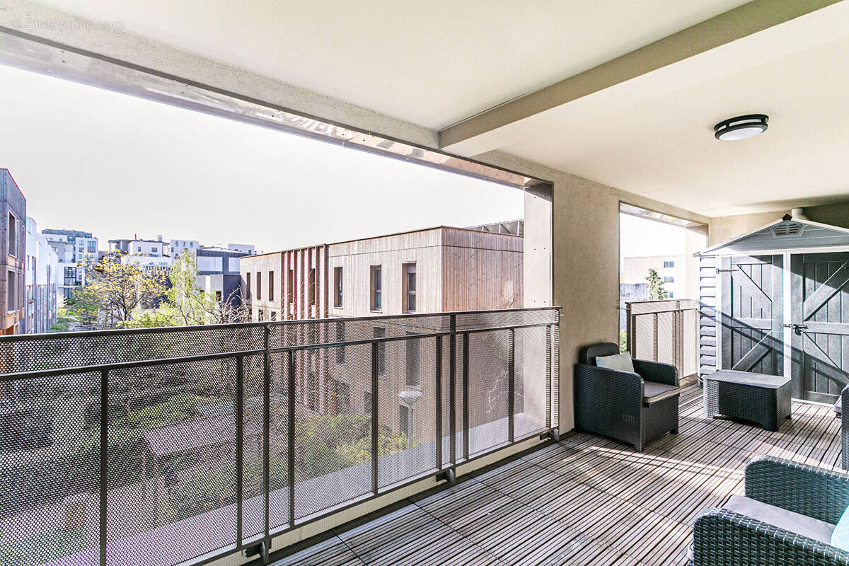 Appartement à NANTERRE